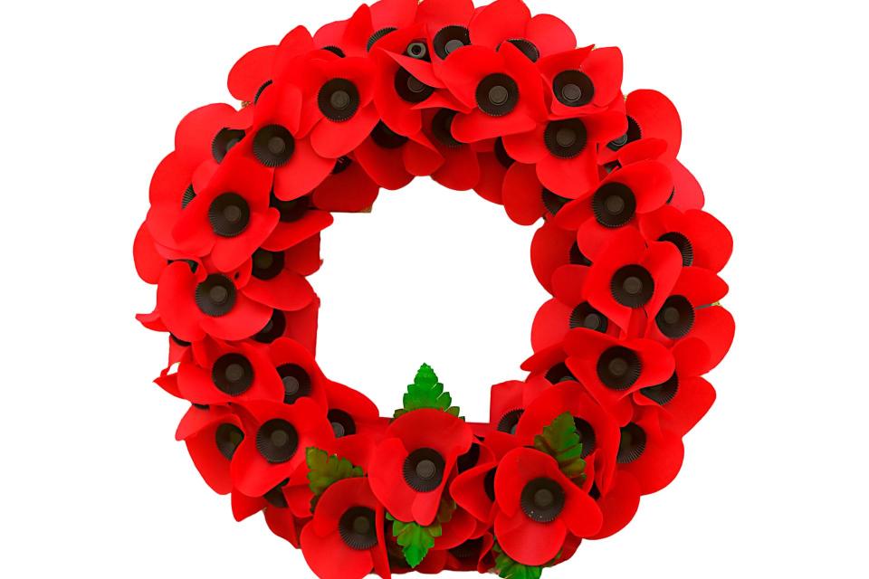 A wreath made of poppies.